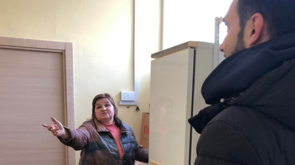 Алексей Солдатенко проверил ход проведения капитального ремонта в филиале Дубковского дома культуры в Лесном городке