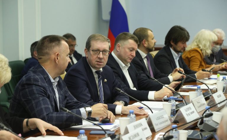 В Совете Федерации обсудили тему законодательного обеспечения развития селекции и семеноводства в стране